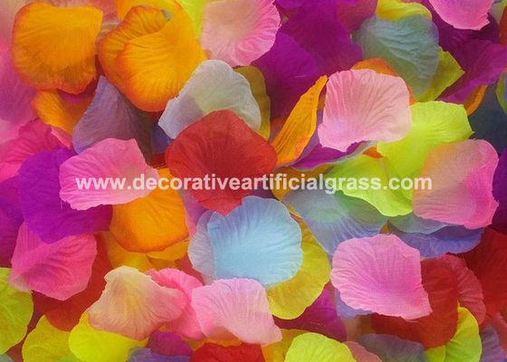 Silk Polyester Fabrics Bulk Silk Artificial Flower Petals 3.5*3.5cm