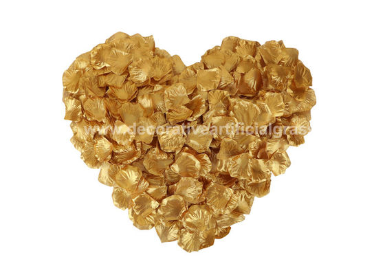 Romantic Love Artificial Satin Rose Petals For Decoration OEM ODM