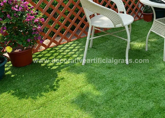30*30cm Interlocking Artificial Grass Floor Tiles With PP Base