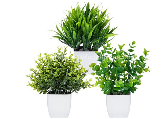 Plastic PE Fake Potted Floor Plants Artificial Eucalyptus Grass 50*50cm