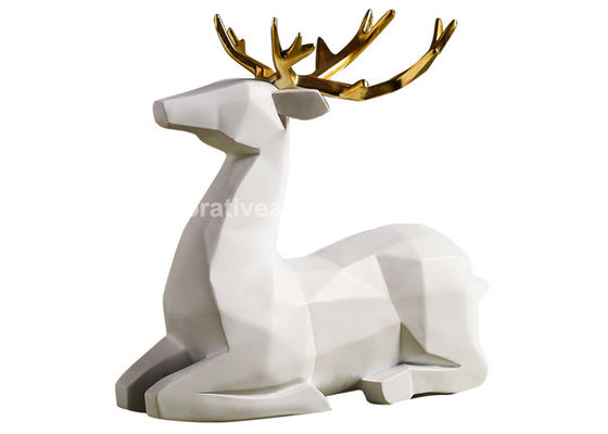 Wear-Resistant Tabletop Ornaments Resin Deer Figurines OEM ODM
