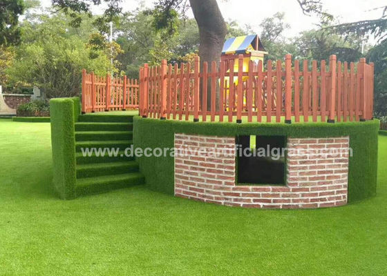 PE Realistic Green Decorative Fake Grass Lawn 40mm For Landscaping 45m / Roll