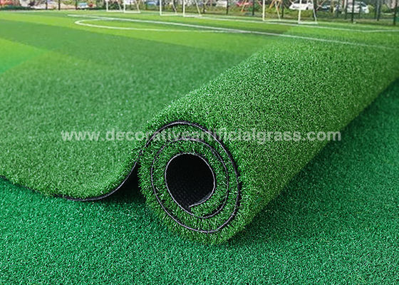 Herbe artificielle de gazon pour le golf 50 * 50cm 50mm ignifuges